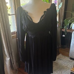 Impressions Elegant Black Lace Trim Nightgown
